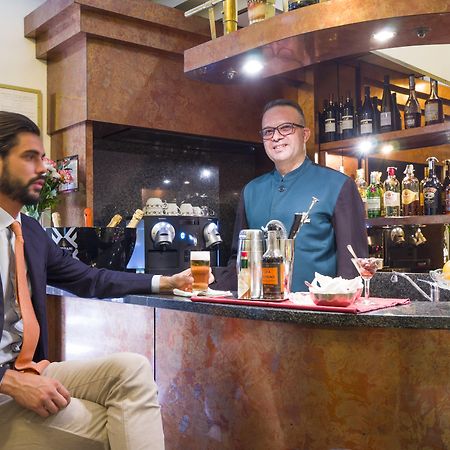 Hotel Carrobbio Milan Luaran gambar