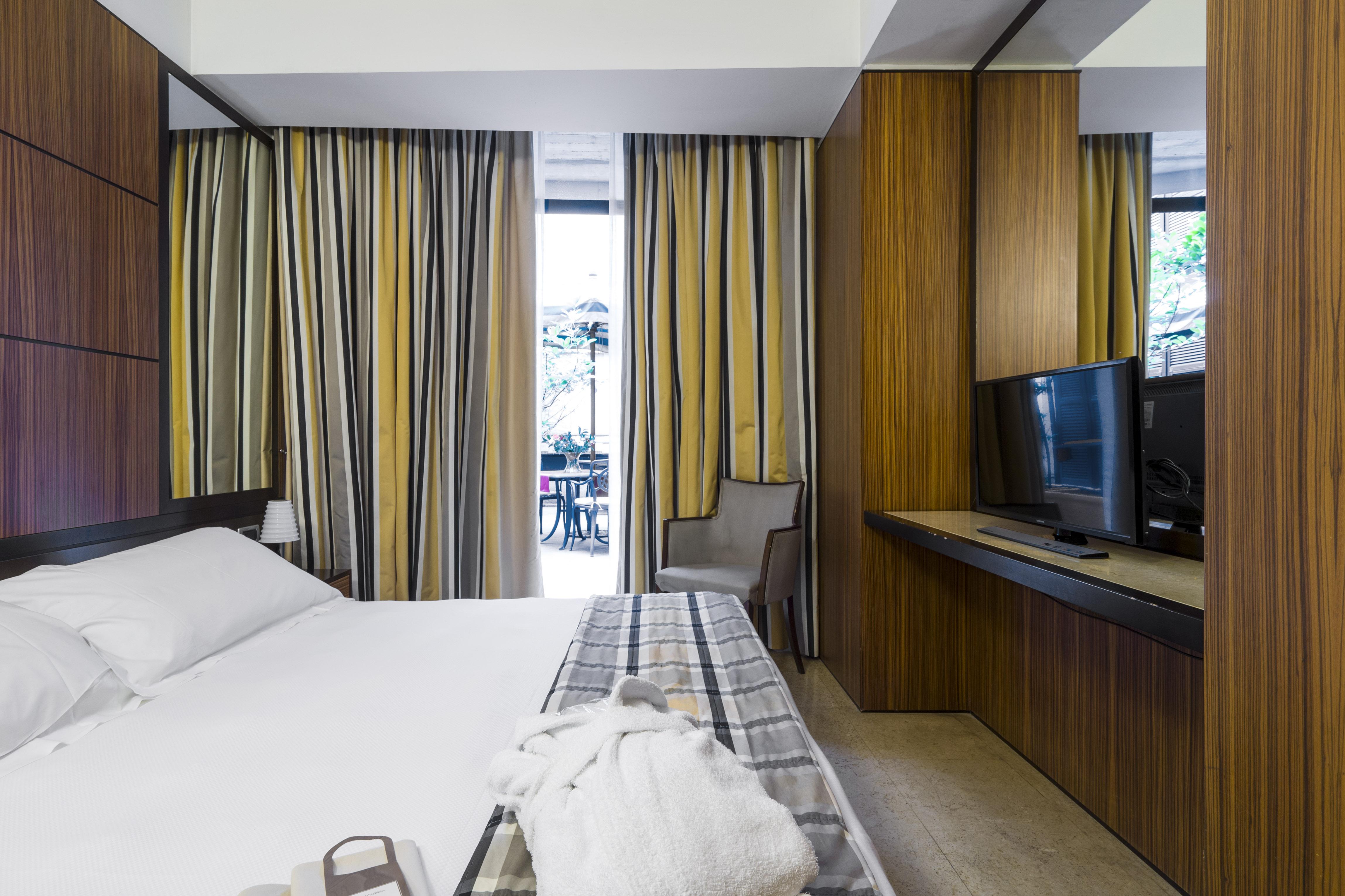 Hotel Carrobbio Milan Luaran gambar
