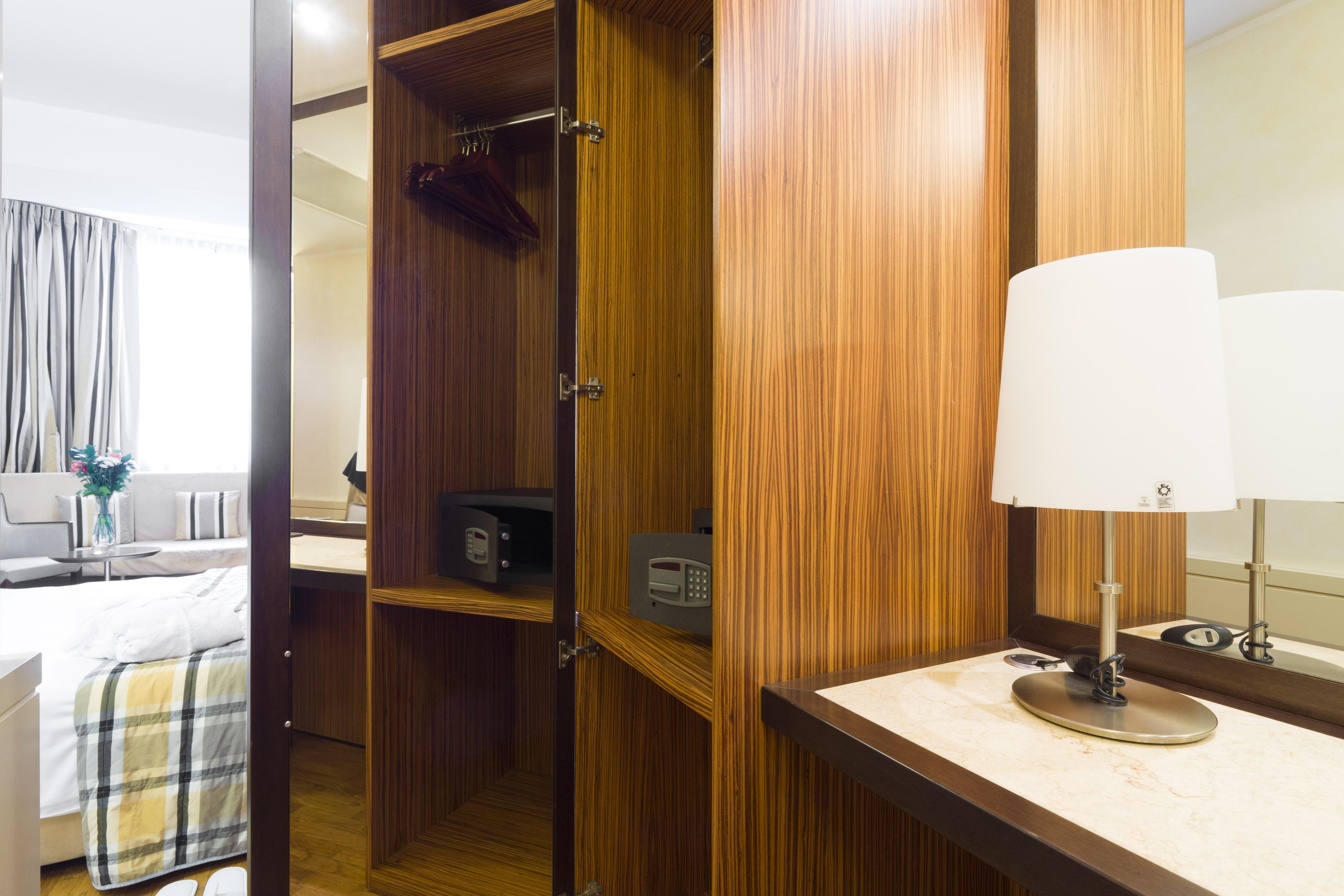 Hotel Carrobbio Milan Luaran gambar
