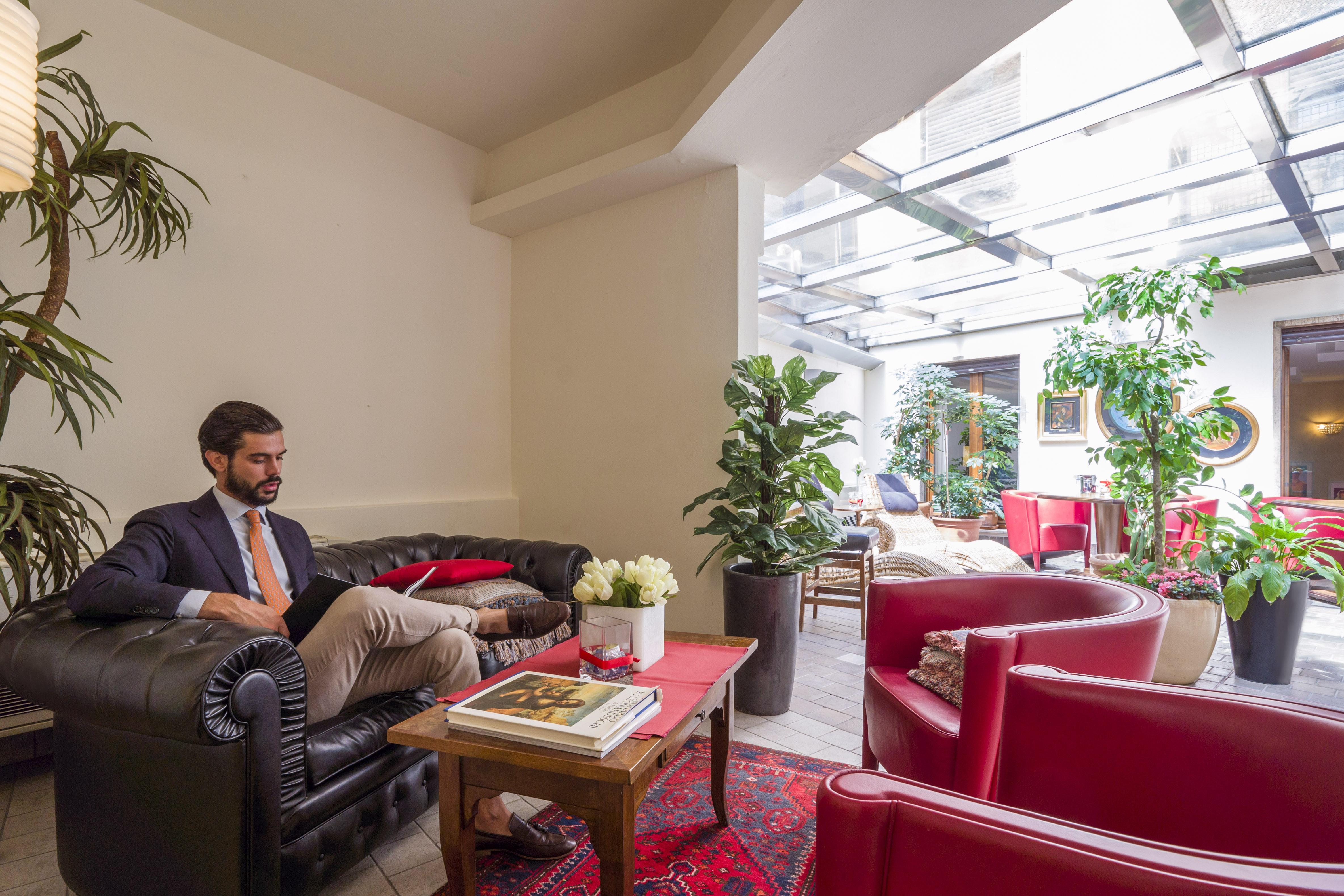 Hotel Carrobbio Milan Luaran gambar